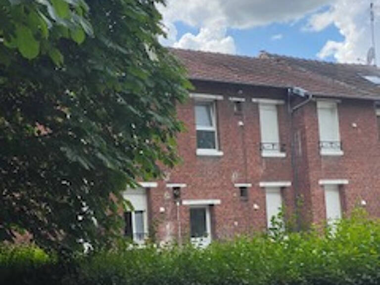Studette Meublée en location à MARGNY LES COMPIEGNE — photo 1