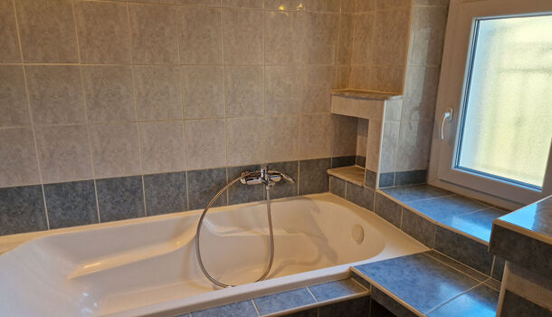 Villa / Maison 3 pièces  à louer Motte (La) 83920