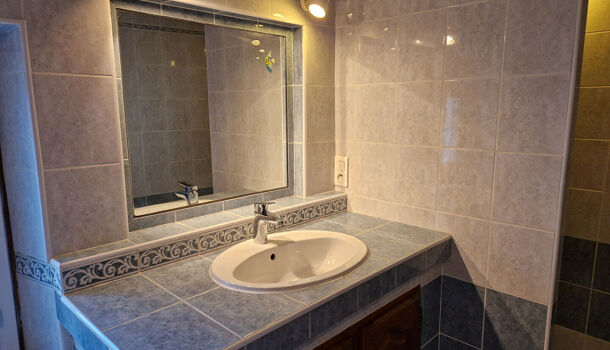 Villa / Maison 3 pièces  à louer Motte (La) 83920