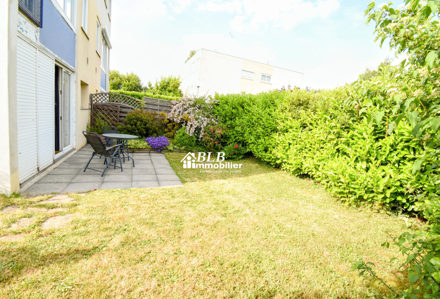 MAISON 3 CHAMBRES - COIGNIERES — photo 1