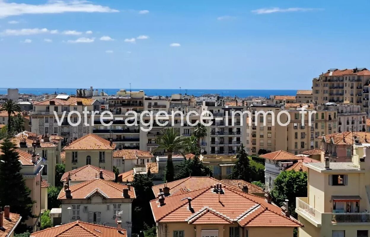 appartement 2 pièces 31 m2 à vendre à Nice (06100)