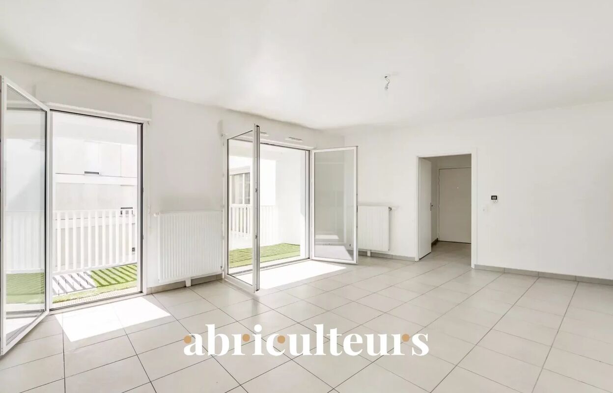 appartement 3 pièces 69 m2 à vendre à Aubervilliers (93300)