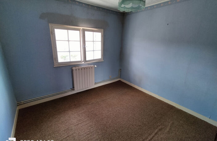 MAISON DE VILLAGE EST DE SENS,3 CHAMBRES, 686M2 TERRAIN — photo 4