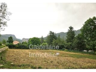 Vente terrain constructible 1 200 m2 plat