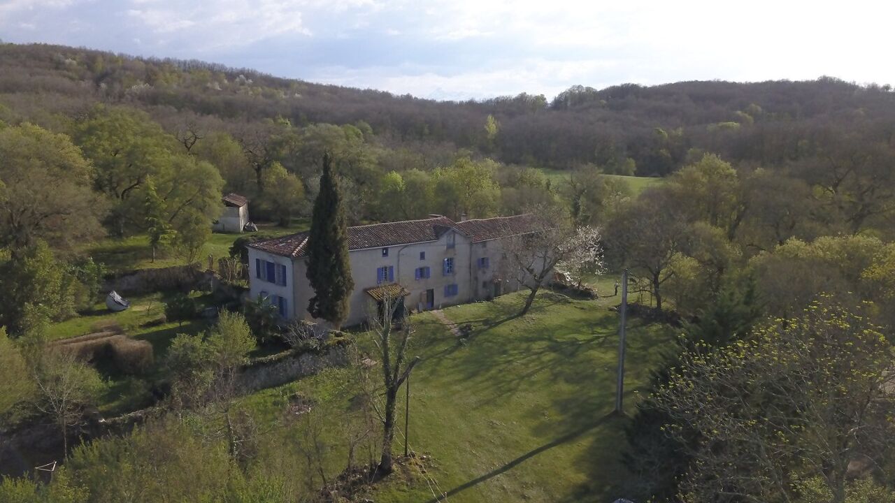 maison 9 pièces 258 m2 à vendre à La Bastide-de-Sérou (09240)