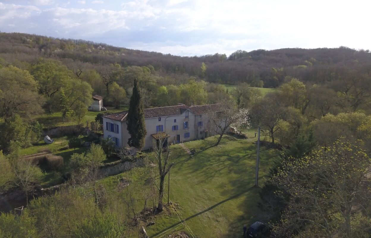 maison 9 pièces 258 m2 à vendre à La Bastide-de-Sérou (09240)