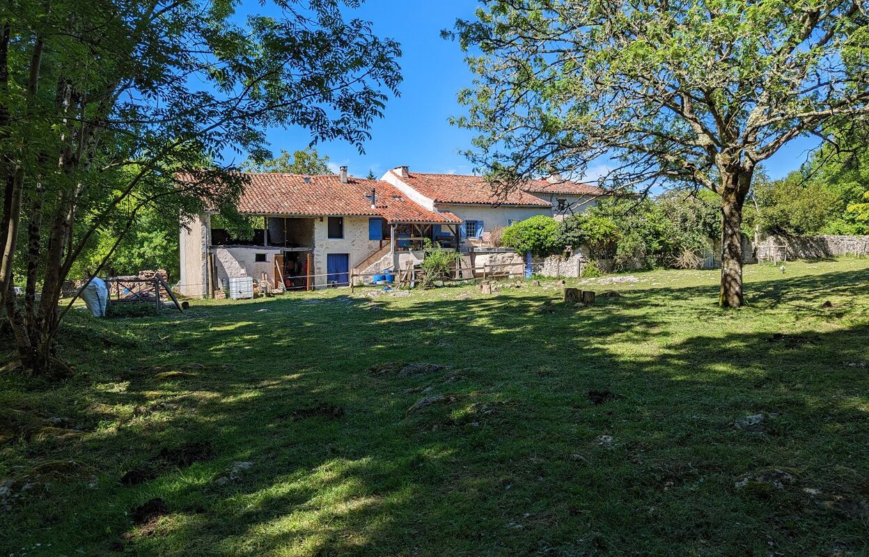 maison 9 pièces 258 m2 à vendre à La Bastide-de-Sérou (09240)