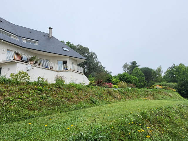 Demeure de prestige sur les coteaux sud de Pau — photo du bien