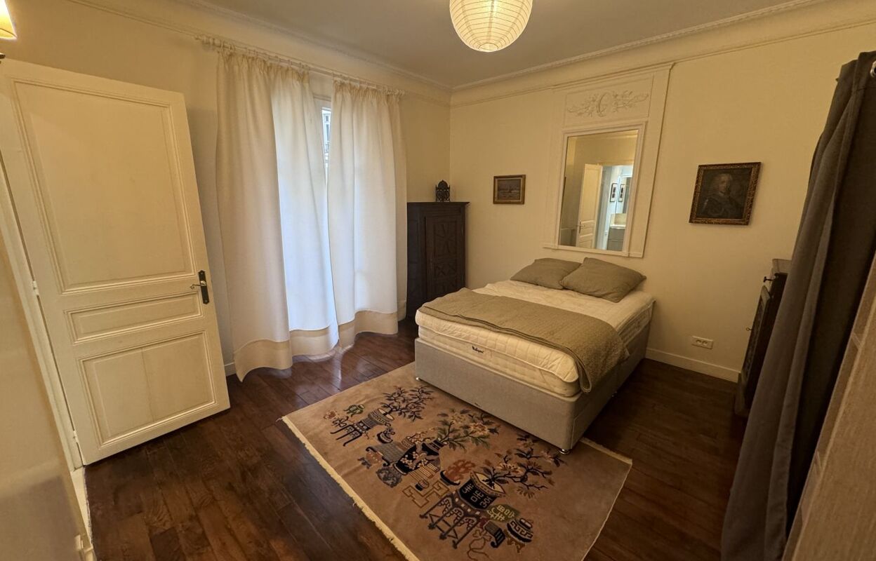 appartement 3 pièces 73 m2 à louer à Paris 7 (75007)