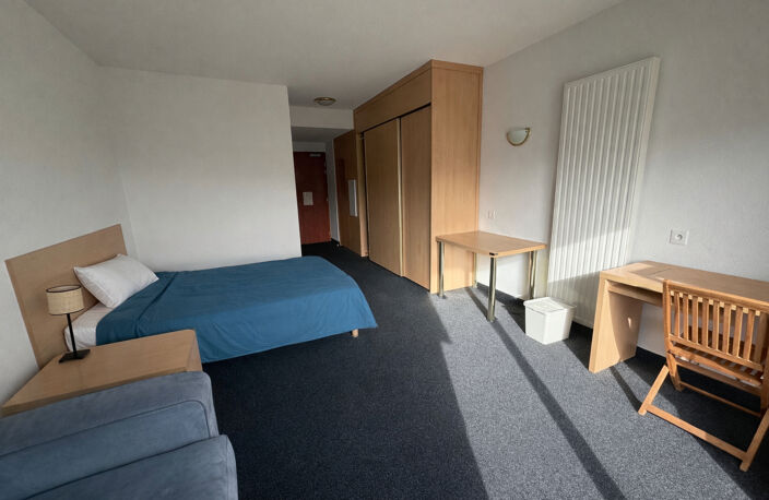 Appartement Le Rheu 1 pièce(s) 26 m2 — photo 3
