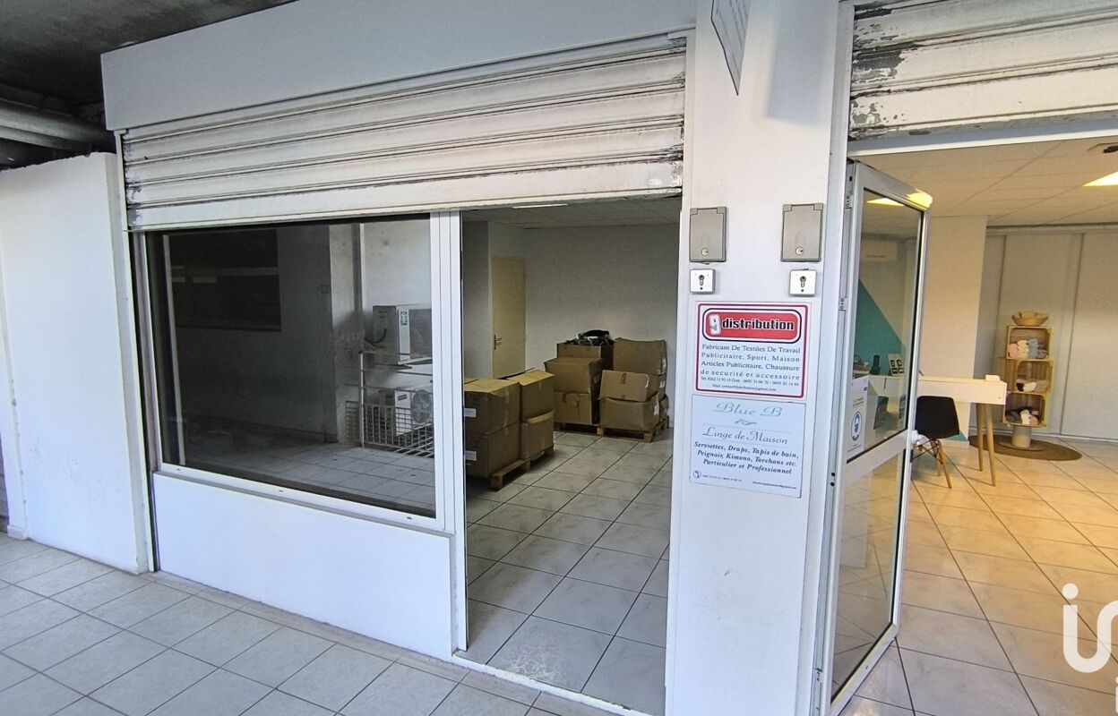 commerce  pièces 90 m2 à vendre à Saint-Louis (97450)