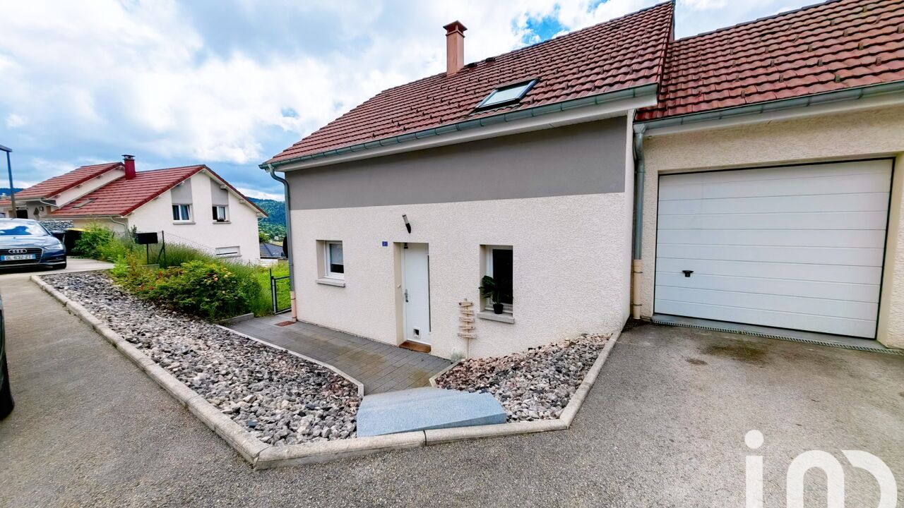 maison 4 pièces 92 m2 à vendre à Villers-le-Lac (25130)