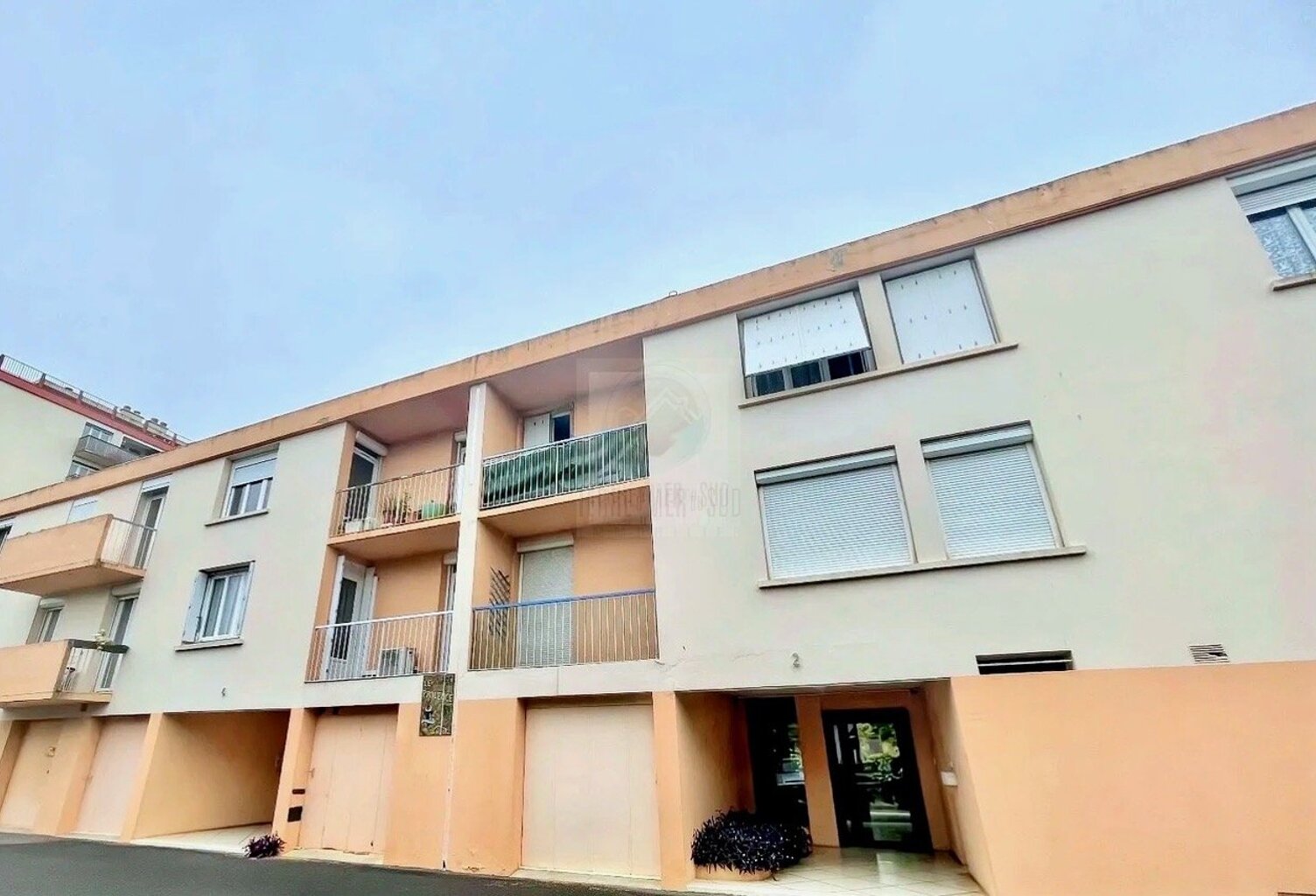 Appartement en résidence — photo 1