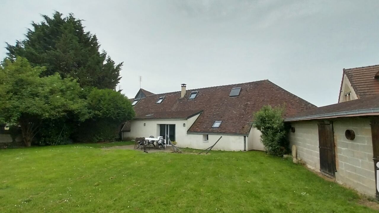 maison 6 pièces 140 m2 à vendre à Montigny-le-Chartif (28120)