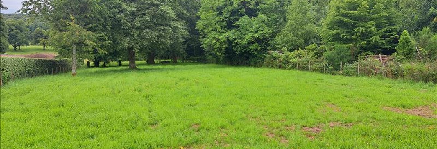 Terrain  1654 m² à vendre à Jumilhac-le-Grand (24630)