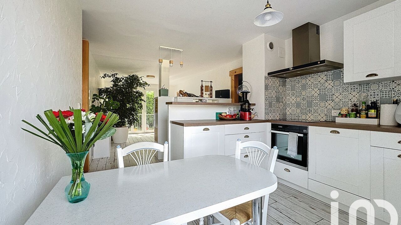 appartement 4 pièces 70 m2 à vendre à La Roche-sur-Foron (74800)