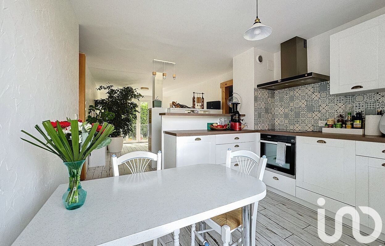 appartement 4 pièces 70 m2 à vendre à La Roche-sur-Foron (74800)