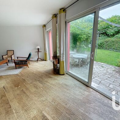 Maison 6 pièces 180 m²