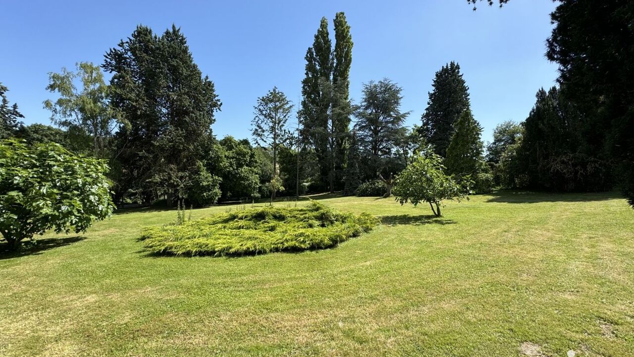 terrain  pièces 1368 m2 à vendre à Saint-Jean-les-Deux-Jumeaux (77660)