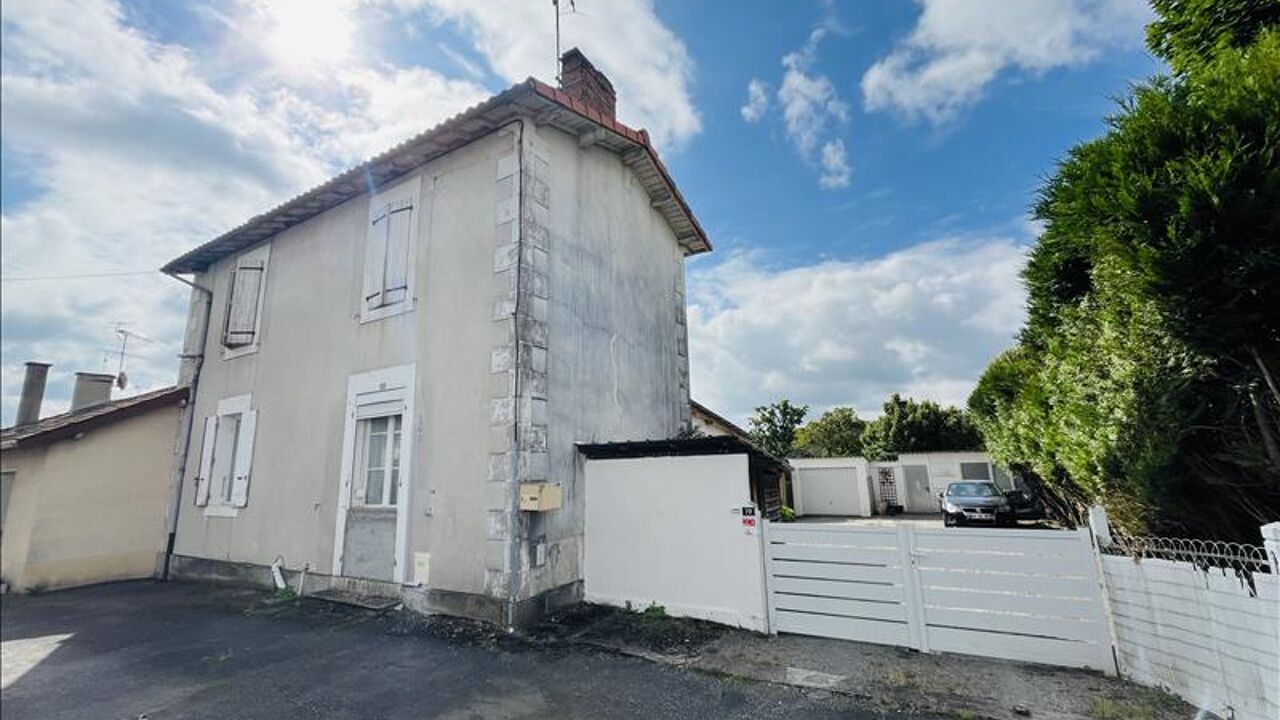 maison 5 pièces 86 m2 à vendre à Chabanais (16150)