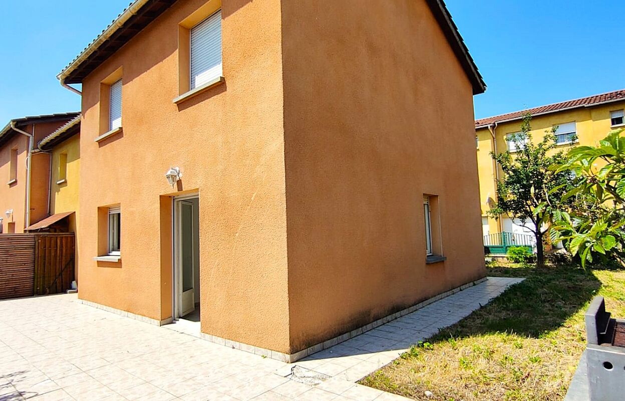 maison 4 pièces 98 m2 à vendre à Vaulx-en-Velin (69120)