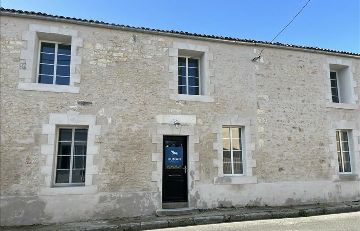 maison 7 pièces 185 m2 à vendre à Pont-l'Abbé-d'Arnoult (17250)