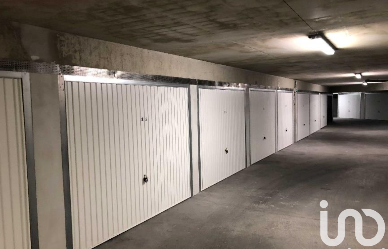 garage  pièces 13 m2 à vendre à Montpellier (34000)