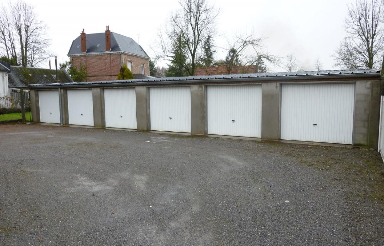 garage  pièces 16 m2 à louer à Cambrai (59400)