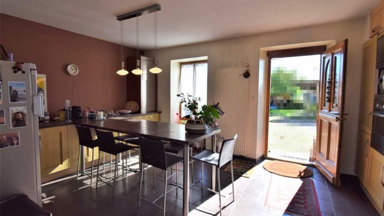 maison 4 pièces 157 m2 à vendre à Saint-Genis-Pouilly (01630)