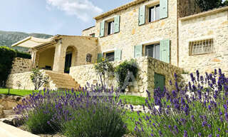 Maison 4 Pièces 102 m² à vendre à Coursegoules (06140)