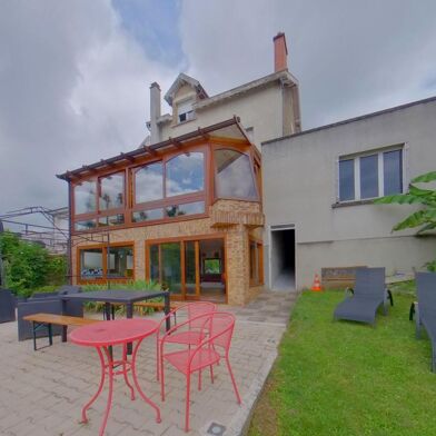 Maison 7 pièces 183 m²