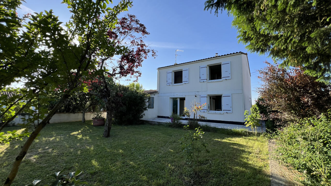 maison 6 pièces 117 m2 à vendre à Saintes (17100)