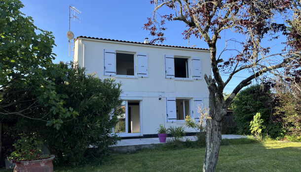 Villa / Maison 6 pièces  à vendre Saintes 17100