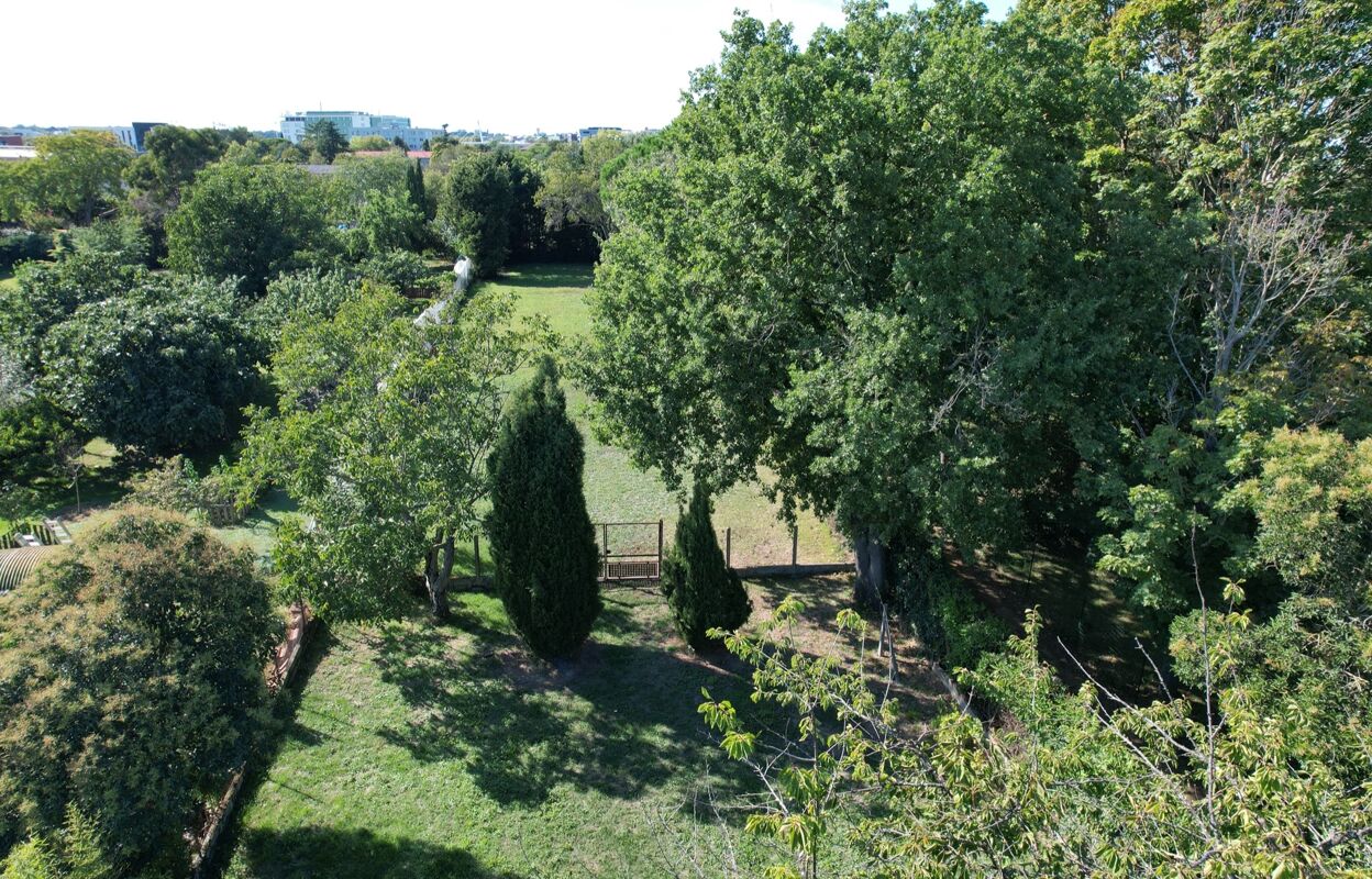 terrain  pièces 800 m2 à vendre à Toulouse (31300)