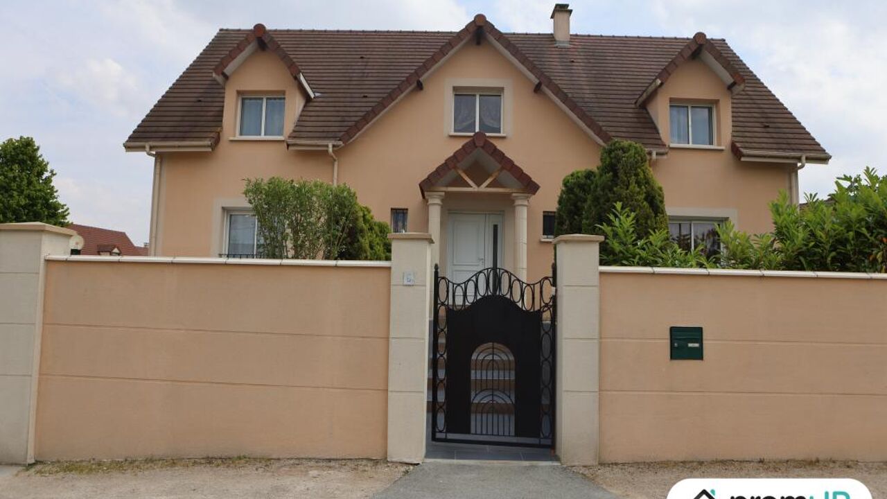 maison 6 pièces 221 m2 à vendre à Mignières (28630)