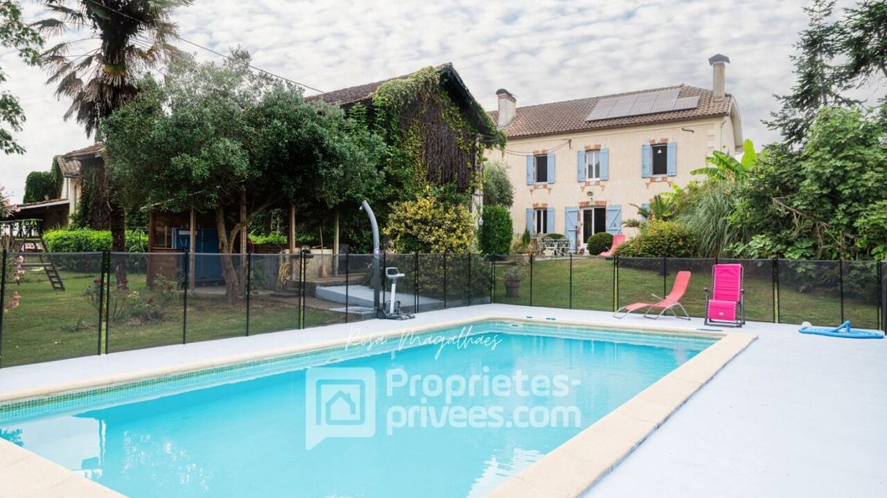 maison 8 pièces 295 m2 à vendre à Saint-Sever (40500)