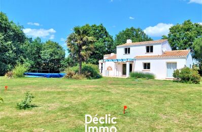 vente maison 709 104 € à proximité de Brem-sur-Mer (85470)