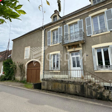 Maison 7 pièces 240 m²