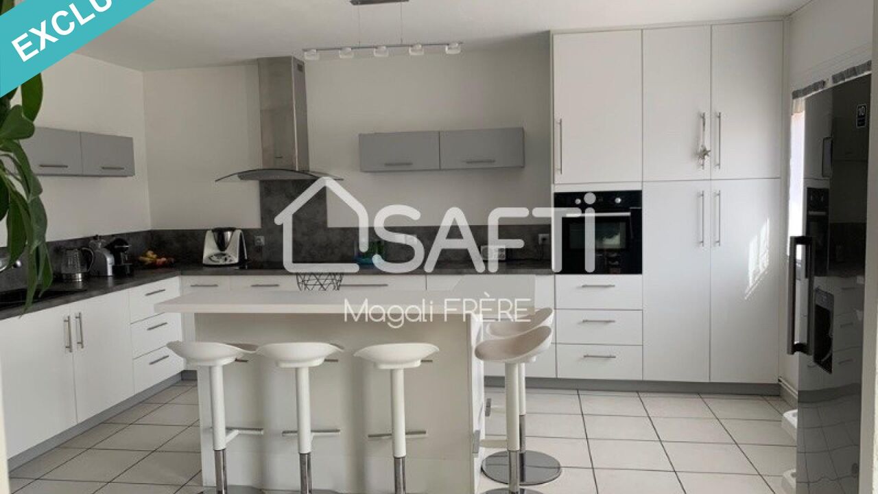 appartement 5 pièces 135 m2 à vendre à Ancelle (05260)