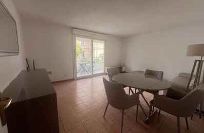 location appartement 1 350 € CC /mois à proximité de Vence (06140)