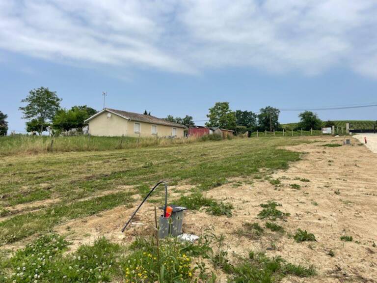 Terrain à construire  815 m²  — photo 1