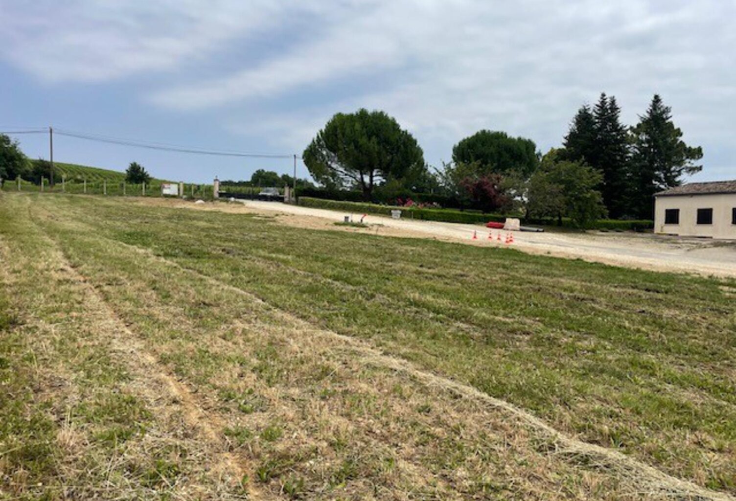 Vente terrain  820 m² Capian (33550) — photo 1