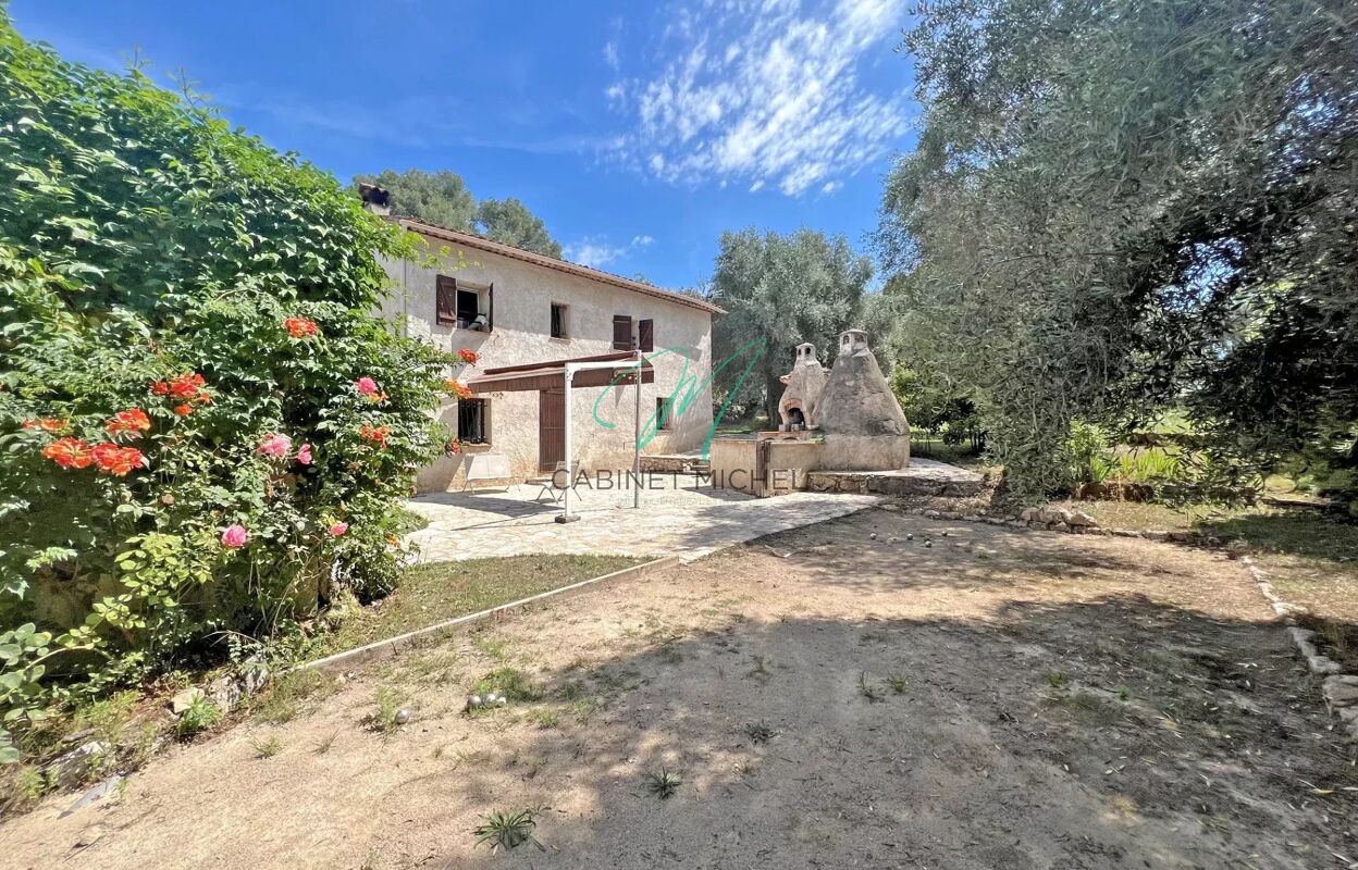 maison 4 pièces 119 m2 à vendre à Roquefort-les-Pins (06330)