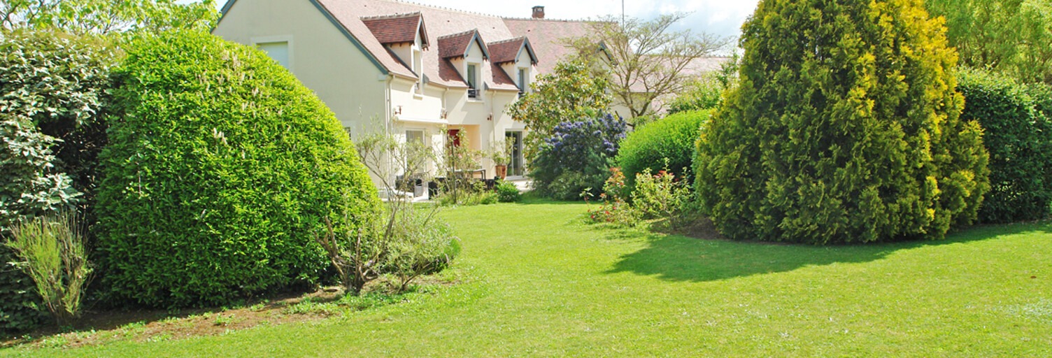 Maison 9 Pièces 283 m² à vendre à Champlay (89300)