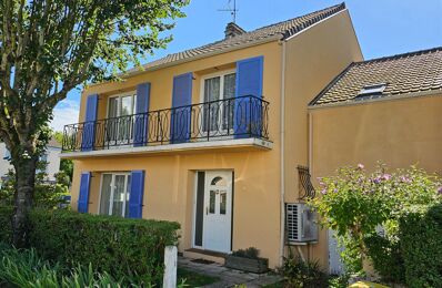 vente maison 415 000 € à proximité de Villiers-le-Mahieu (78770)