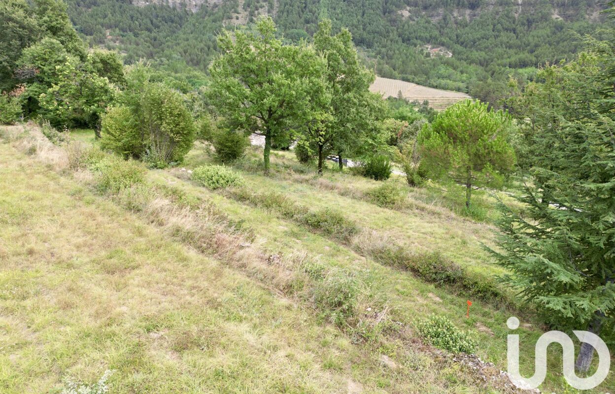 terrain  pièces 2860 m2 à vendre à Vesseaux (07200)