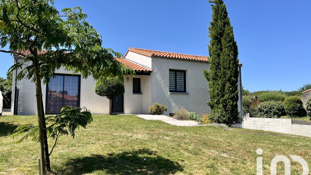 maison 4 pièces 97 m2 à vendre à Cugand (85610)