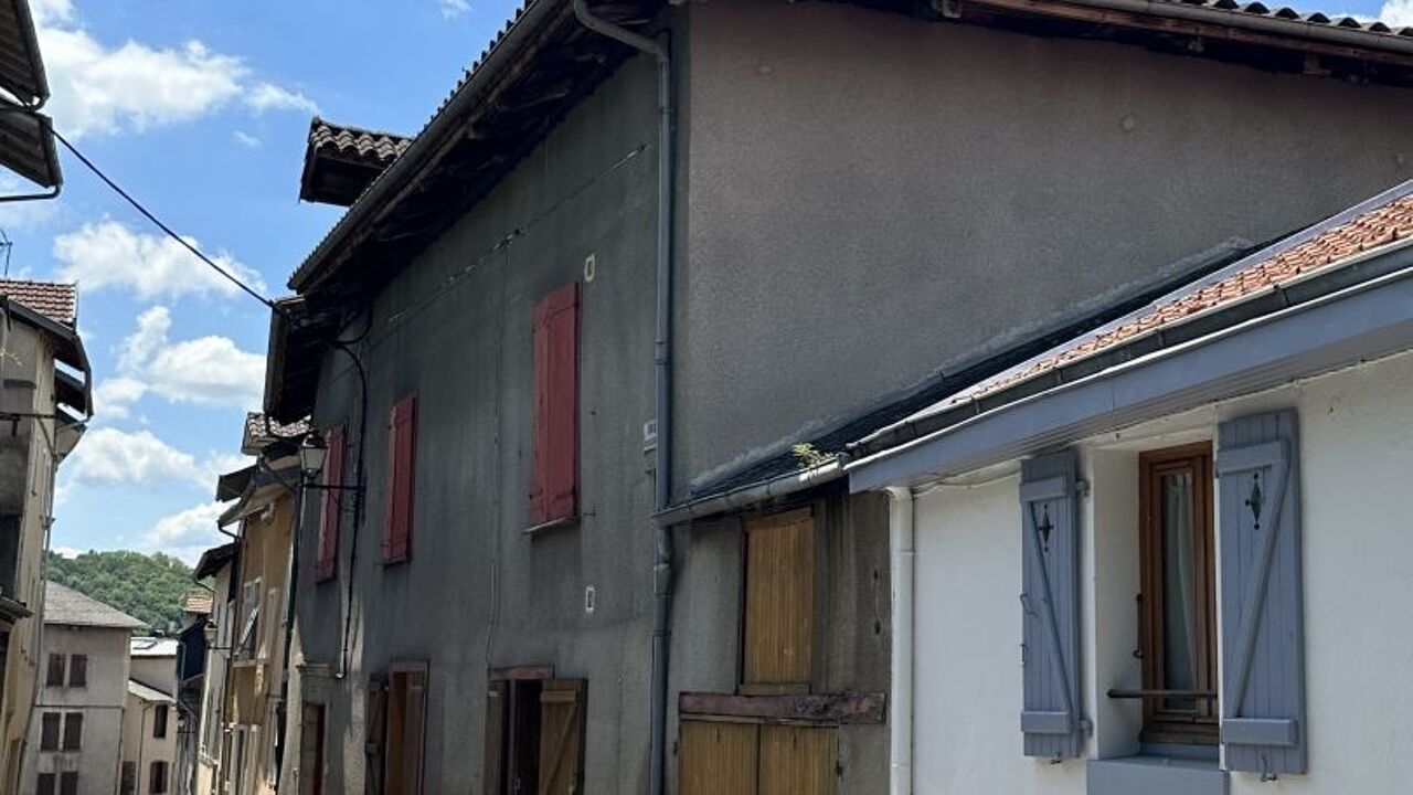 immeuble  pièces 355 m2 à vendre à Tulle (19000)