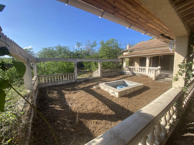 st Georges d'orques -   vaste villa près de 400m2 hab  à rén — photo du bien