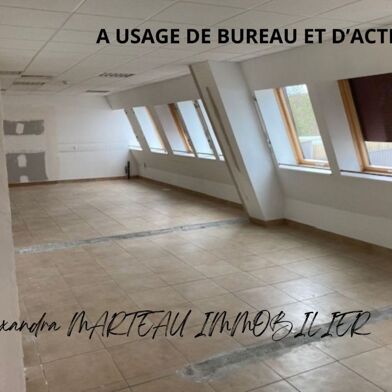 Bureau 135 m²